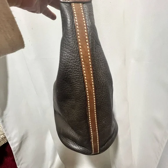 Vintage Dooney & Bourke Dark Brown Leather Hobo Bag - Picture 10 of 14
